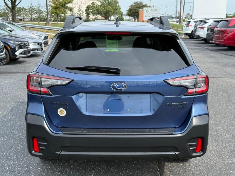 Subaru Outback Vehicle Image 04
