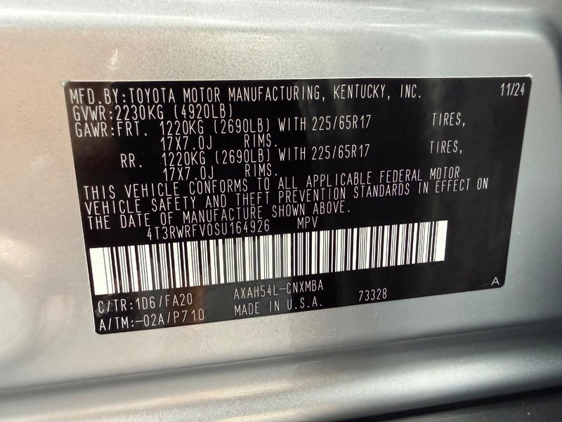 Toyota RAV4 Vehicle Image 25