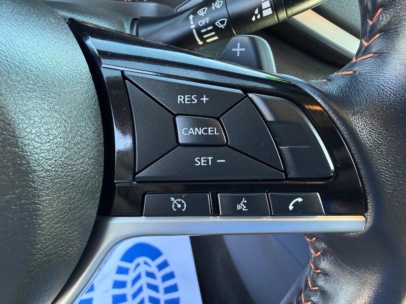 Nissan Altima Vehicle Image 14