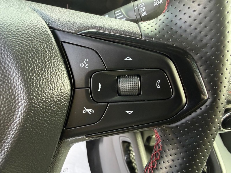 Chevrolet TrailBlazer Vehicle Full-screen Gallery Image 15