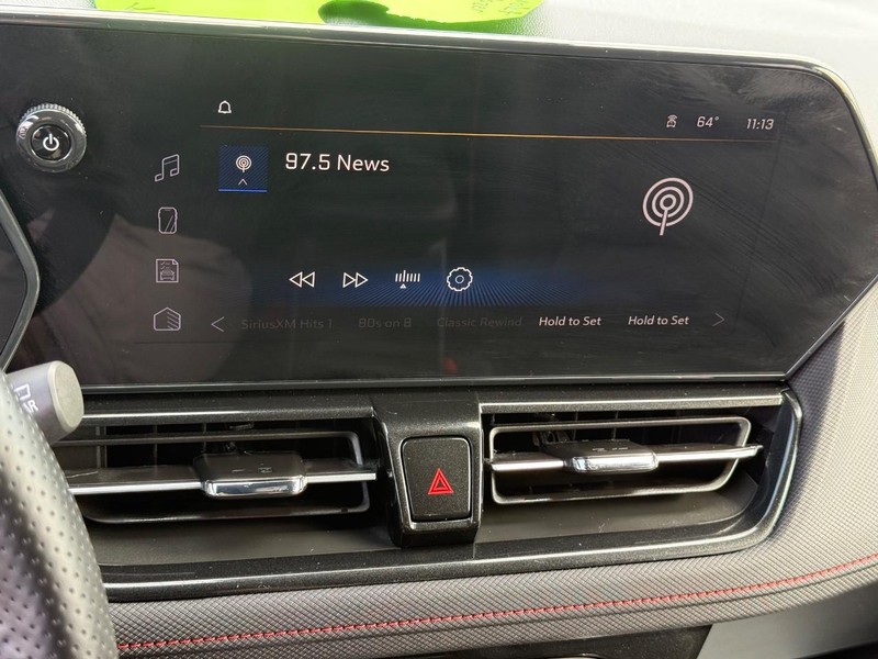 Chevrolet TrailBlazer Vehicle Full-screen Gallery Image 18