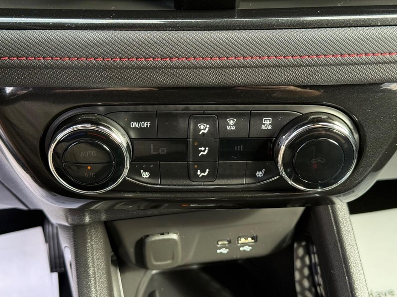 Chevrolet TrailBlazer Vehicle Full-screen Gallery Image 20