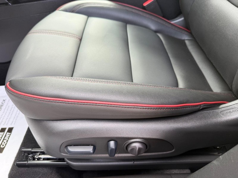 Chevrolet TrailBlazer Vehicle Full-screen Gallery Image 26