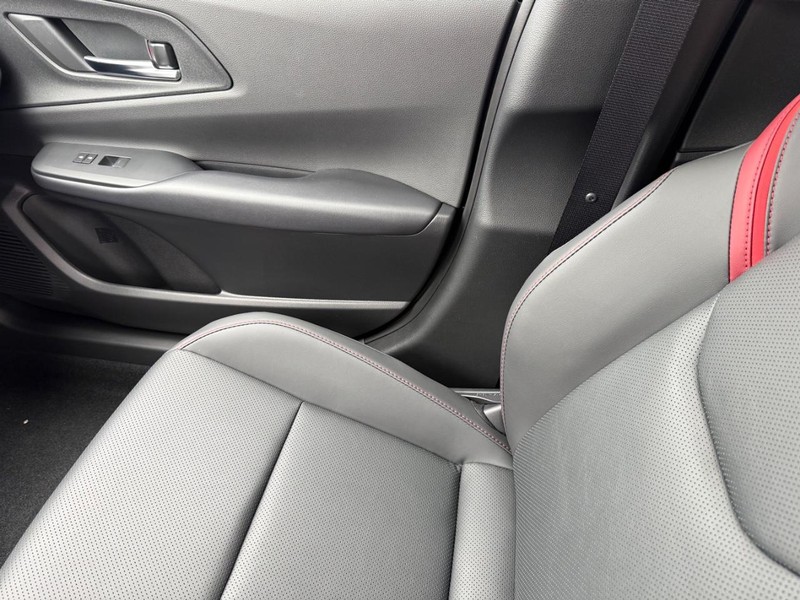 Toyota Prius Plug-In Hybrid Vehicle Image 14