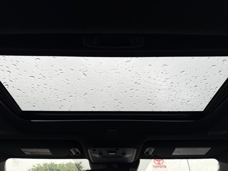 Toyota 4Runner Vehicle Image 05