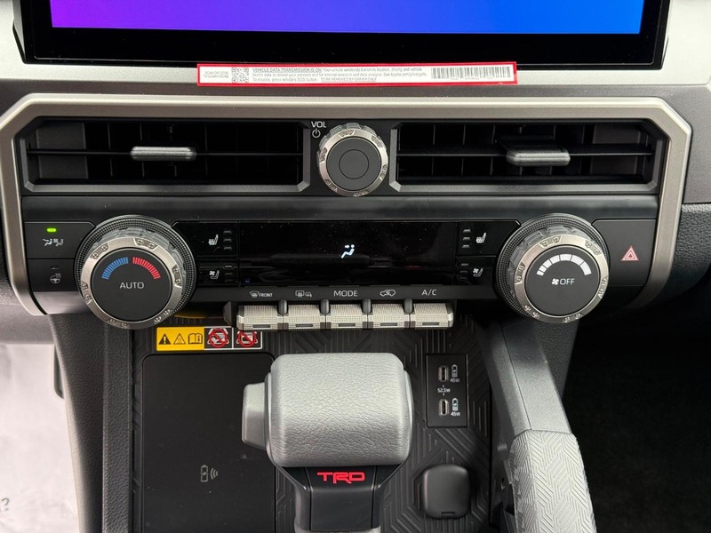 Toyota 4Runner Vehicle Image 14