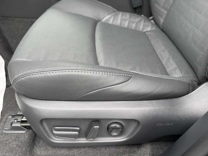 Toyota 4Runner Vehicle Image 21