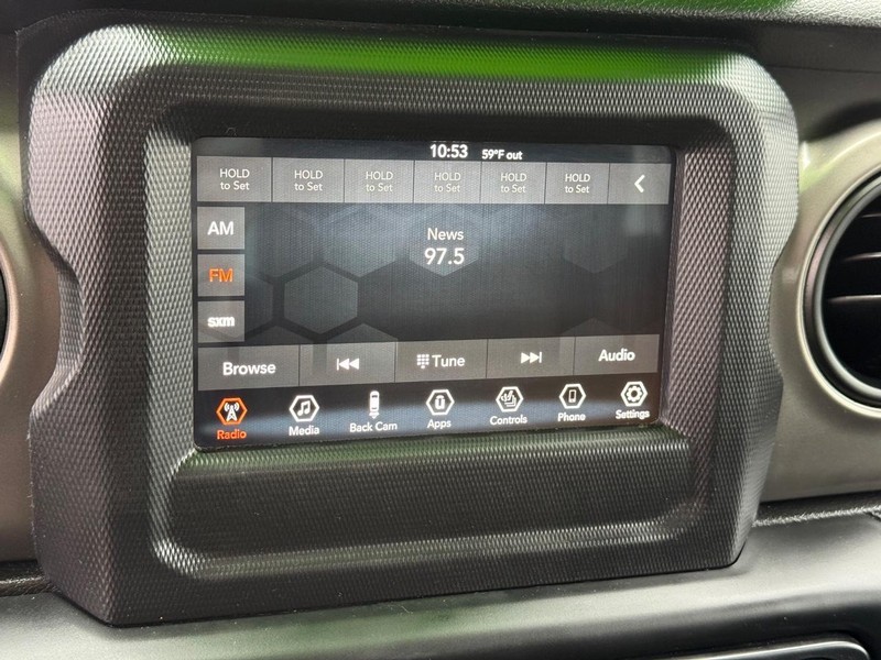 Jeep Wrangler Unlimited Vehicle Image 17