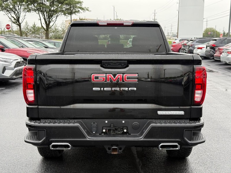 GMC Sierra 1500 Vehicle Image 04