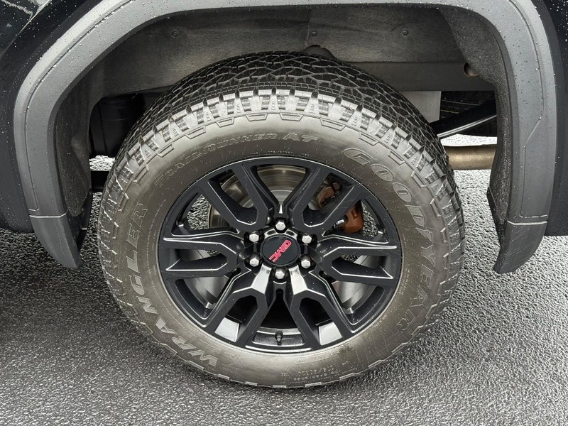 GMC Sierra 1500 Vehicle Image 06