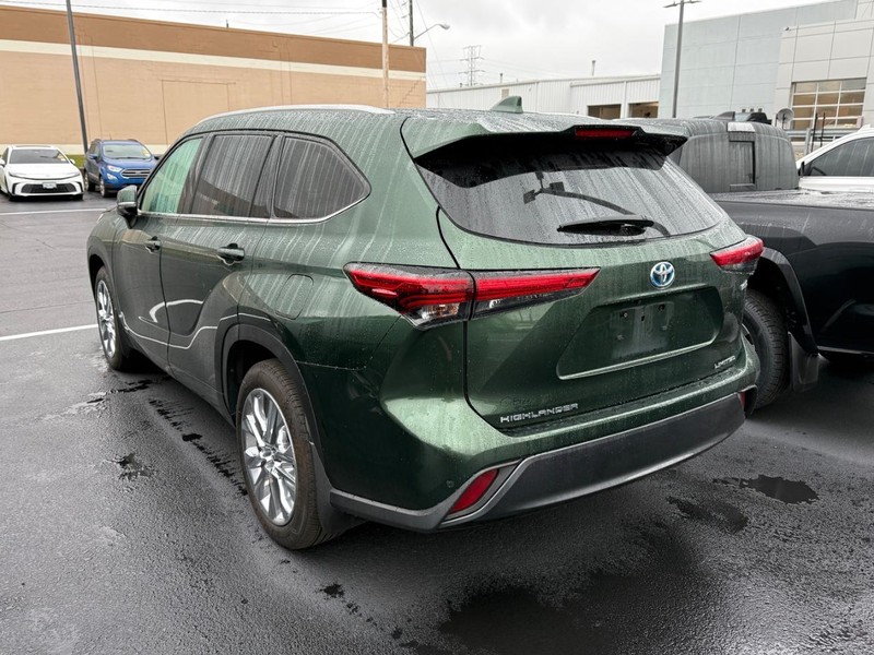 Toyota Highlander Vehicle Image 03