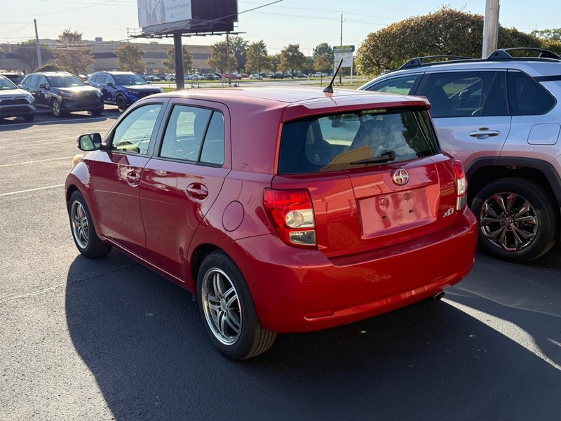 Scion xD Vehicle Image 03
