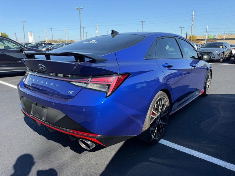 Hyundai Elantra N Vehicle Image 02