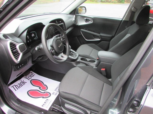 Kia Soul Vehicle Full-screen Gallery Image 03
