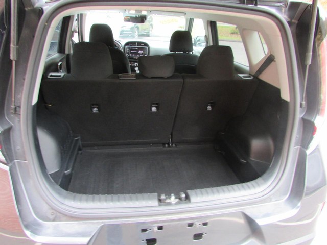 Kia Soul Vehicle Full-screen Gallery Image 05