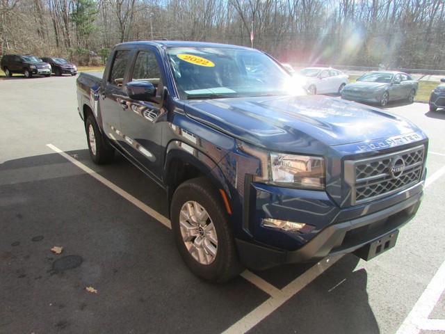 Nissan Frontier Vehicle Full-screen Gallery Image 03