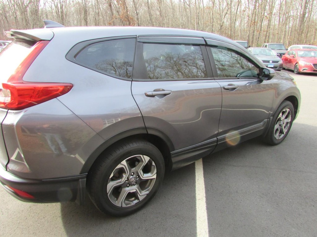 Honda CR-V Vehicle Full-screen Gallery Image 02