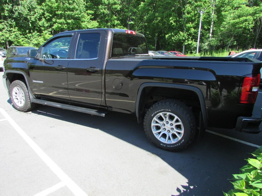 2018 GMC Sierra 4WD Double Cab Standard Box SLE's photo