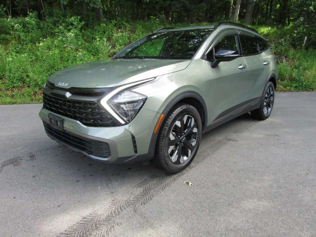 Kia Sportage Vehicle Full-screen Gallery Image 02