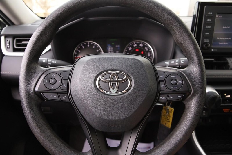 Toyota RAV4 Vehicle Image 13