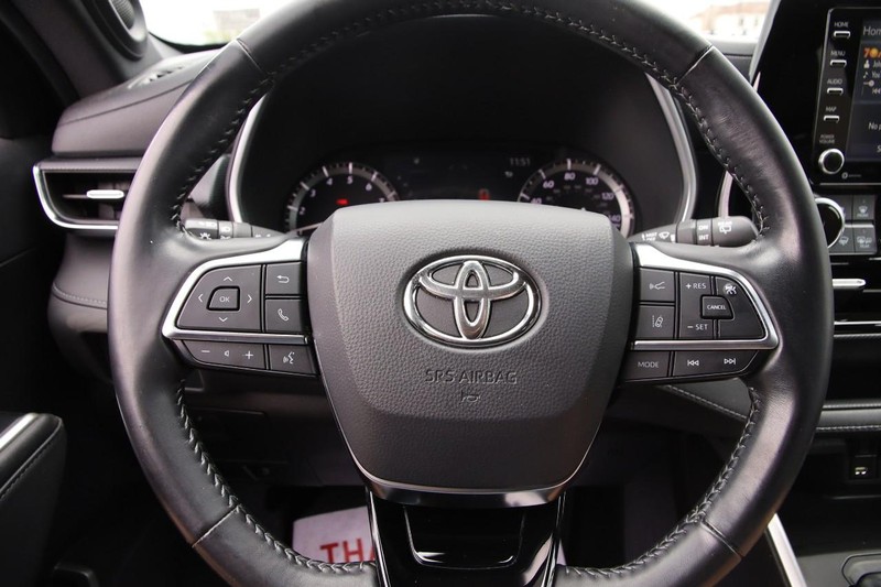 Toyota Highlander Vehicle Image 17