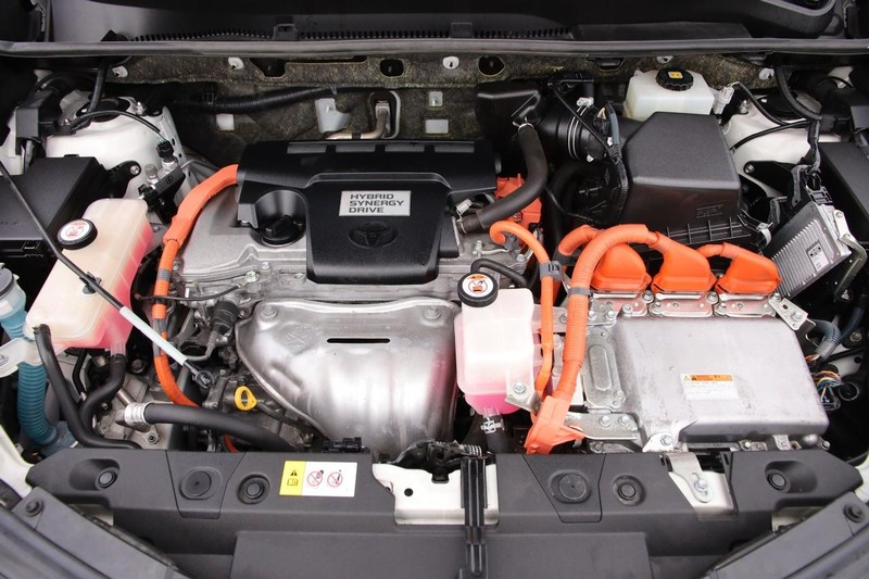 Toyota RAV4 Hybrid Vehicle Image 29