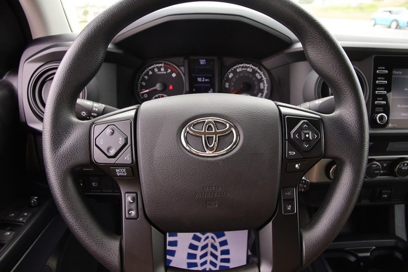 Toyota Tacoma 4WD Vehicle Image 14