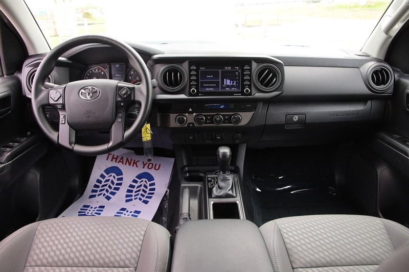 Toyota Tacoma 4WD Vehicle Image 22