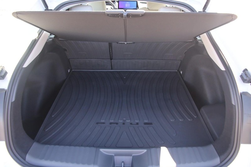 Toyota Prius Vehicle Image 09