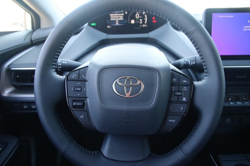Toyota Prius Vehicle Image 13