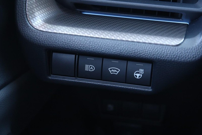 Toyota Prius Vehicle Image 22
