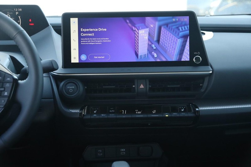Toyota Prius Vehicle Image 26