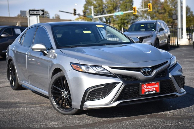 Used 2023 Toyota Camry XSE with VIN 4T1K61AK6PU822877 for sale in Hazelwood, MO