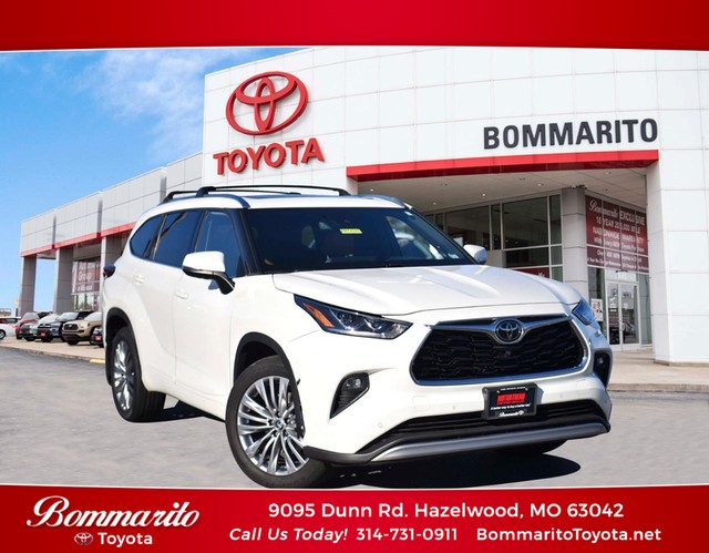 2021 Toyota Highlander Platinum at Bommarito Toyota in Hazelwood MO