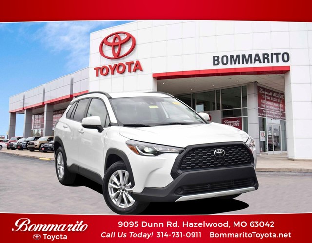 2022 Toyota Corolla Cross LE at Bommarito Toyota in Hazelwood MO