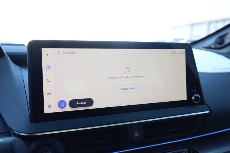 Toyota Prius Vehicle Image 12
