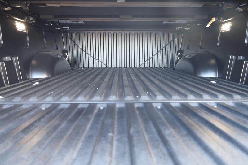 Toyota Tundra 4WD Vehicle Image 08