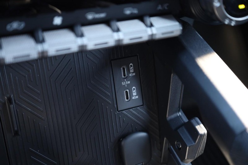 Toyota Tacoma 4WD Vehicle Image 16