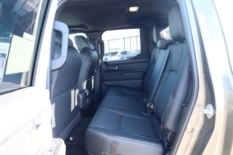 Toyota Tacoma 4WD Vehicle Image 21