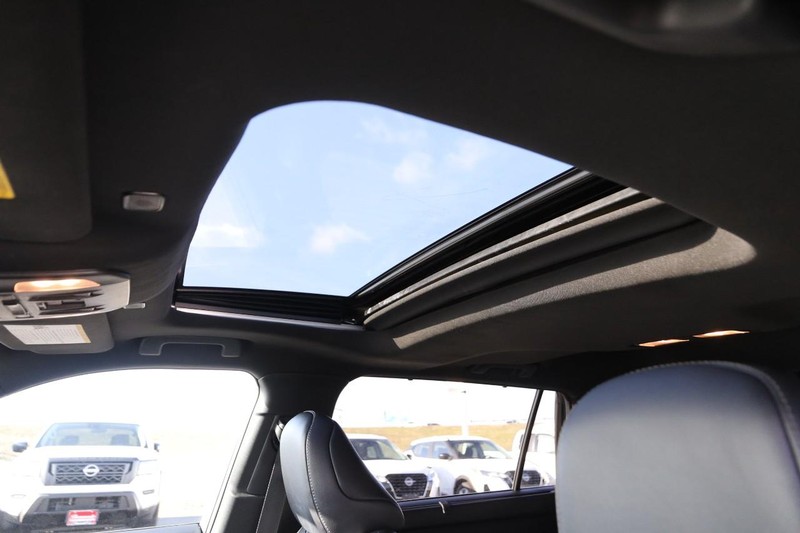 Toyota Highlander Vehicle Image 12