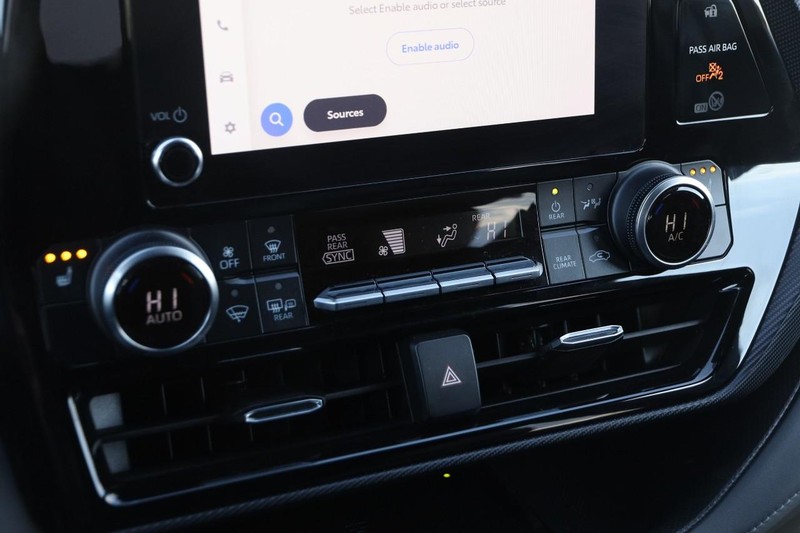 Toyota Highlander Vehicle Image 23