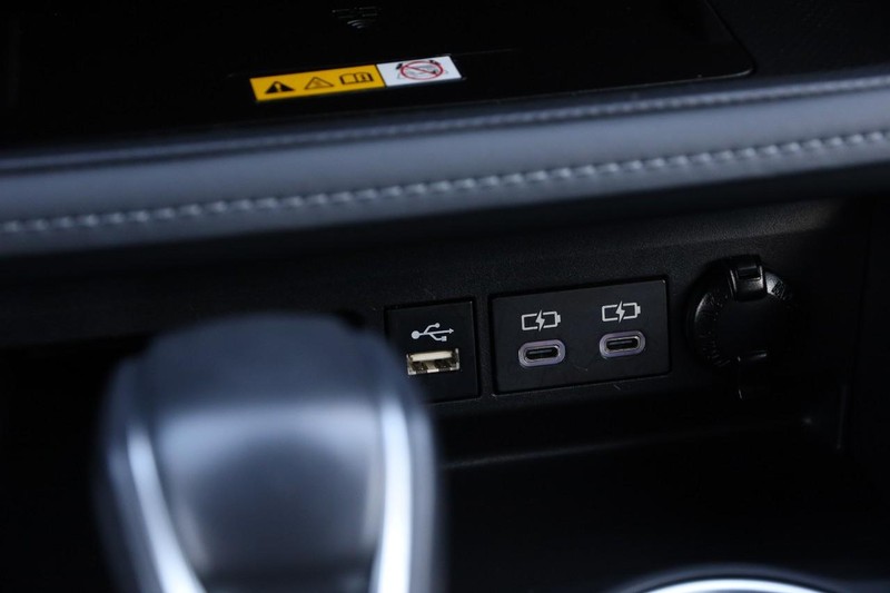 Toyota Highlander Vehicle Image 25