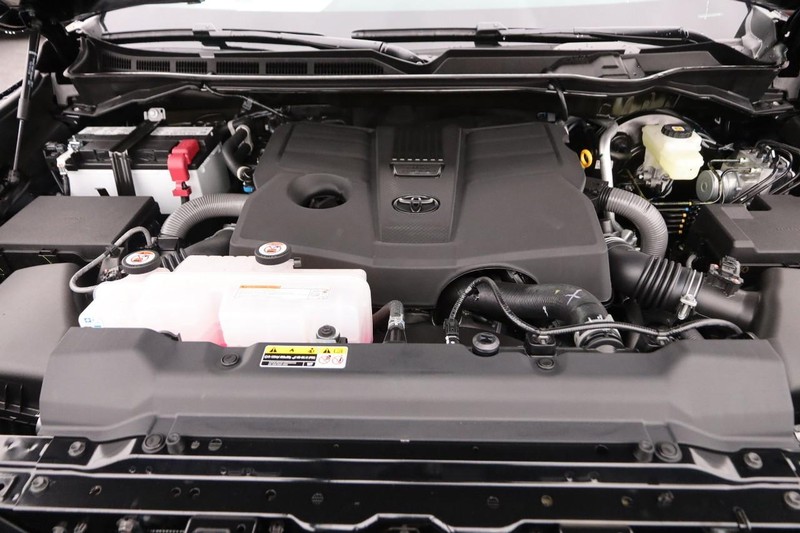 Toyota Tundra 4WD Vehicle Image 27