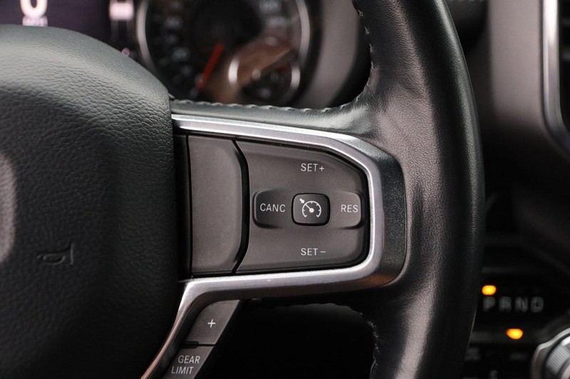 Ram 1500 Vehicle Image 14