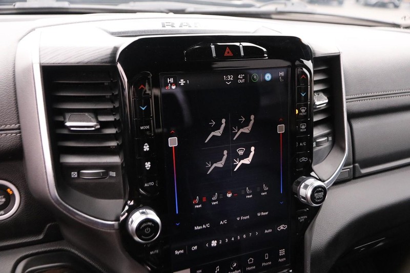 Ram 1500 Vehicle Image 19