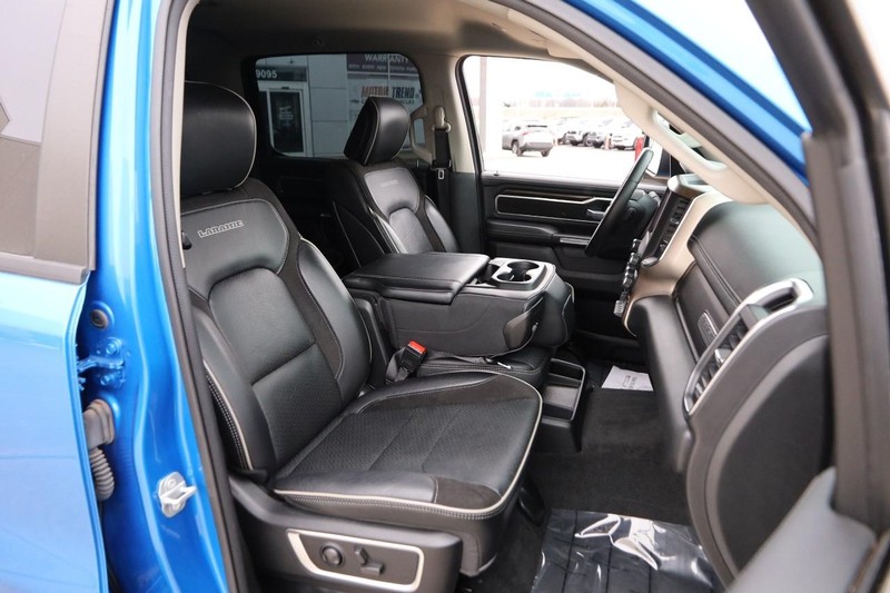 Ram 1500 Vehicle Image 23