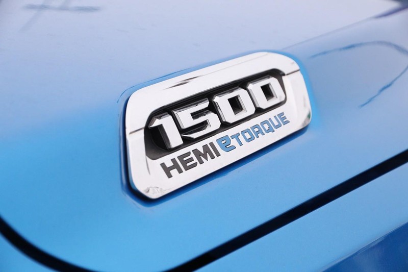 Ram 1500 Vehicle Image 24
