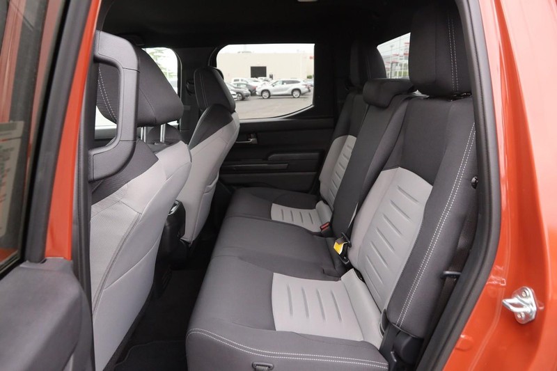 Toyota Tacoma 4WD Vehicle Image 09