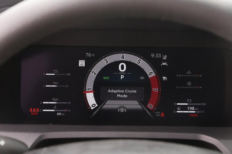 Toyota Tacoma 4WD Vehicle Image 13