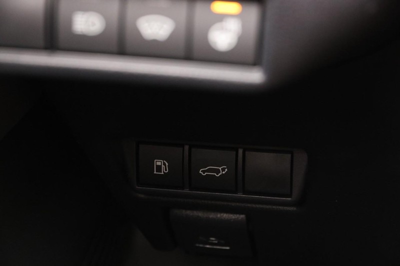 Toyota Prius Vehicle Image 21